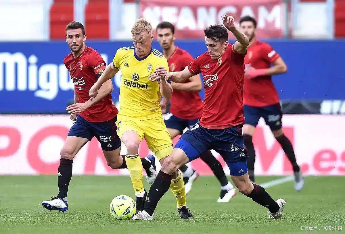 伯恩茅斯主场惨败富勒姆,中场精彩组织难以挽救局面的简单介绍 伯恩茅斯主场惨败富勒姆,中场精彩组织难以挽救局面的简单介绍