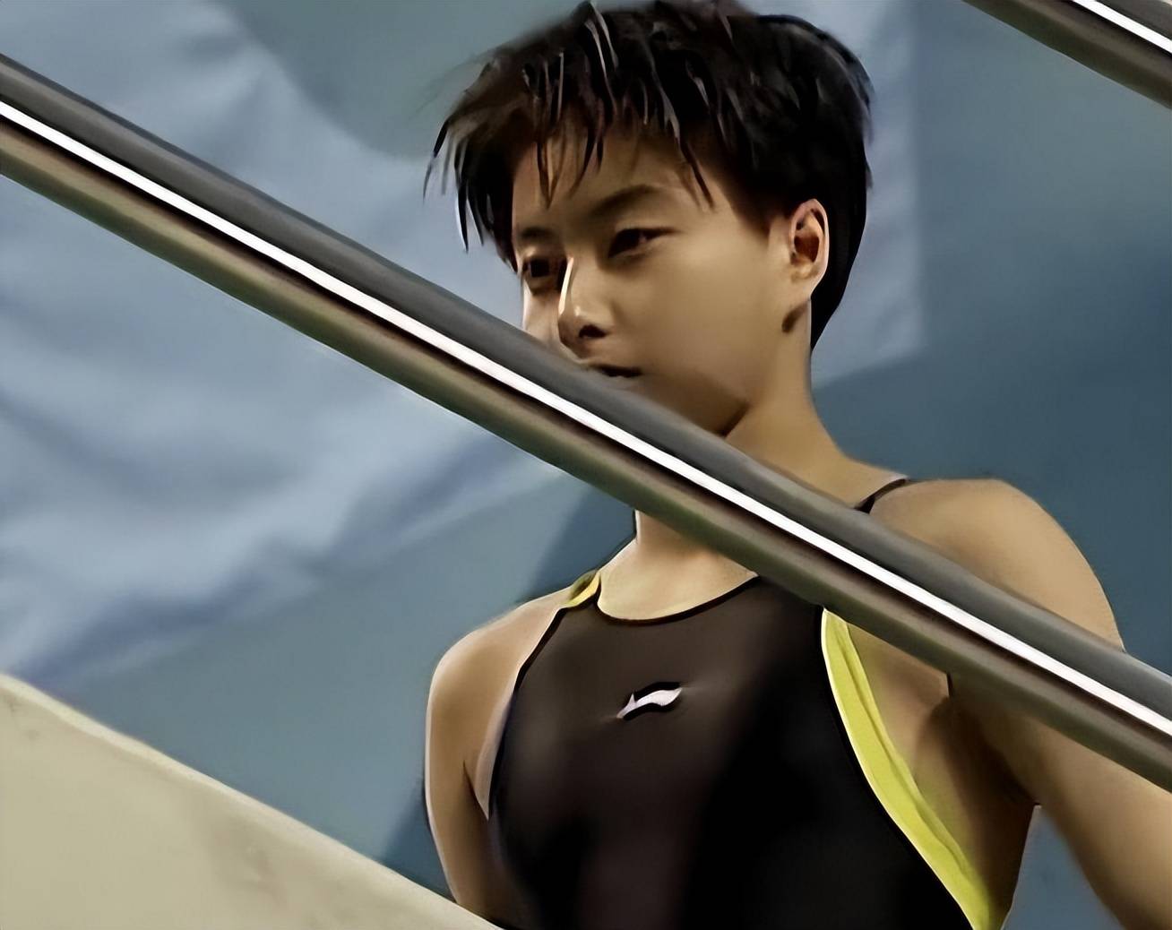 日本跳水运动员夺冠斩获金牌