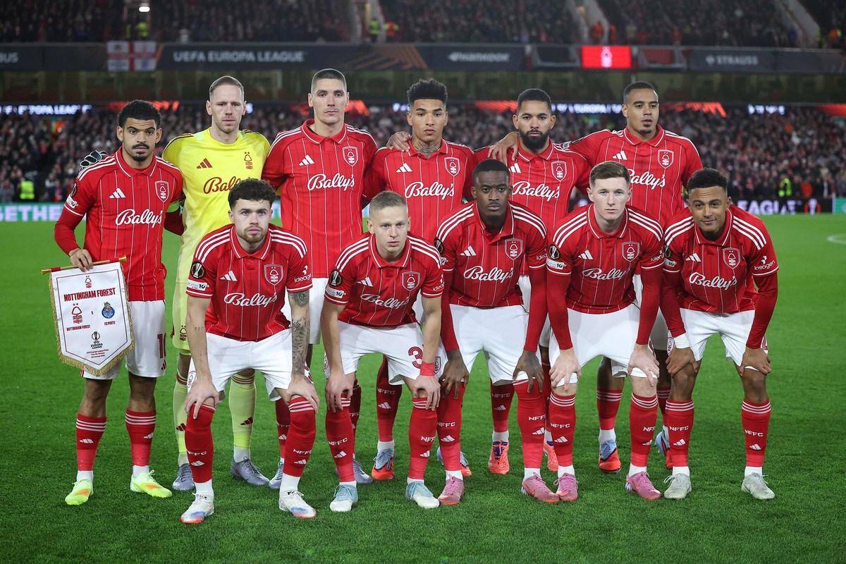 罗马豪取胜利,球队士气如虹的简单介绍 罗马豪取胜利,球队士气如虹的简单介绍