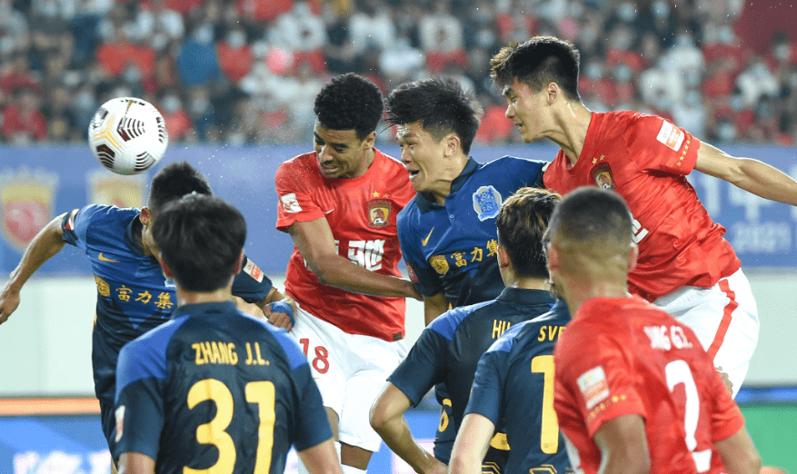 广州富力豪取三分,中超战力已悄然居首 广州富力豪取三分,中超战力已悄然居首