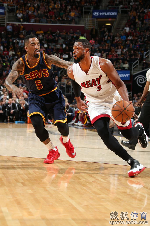 关于热火爆发强势，骑士惨遭击败的信息