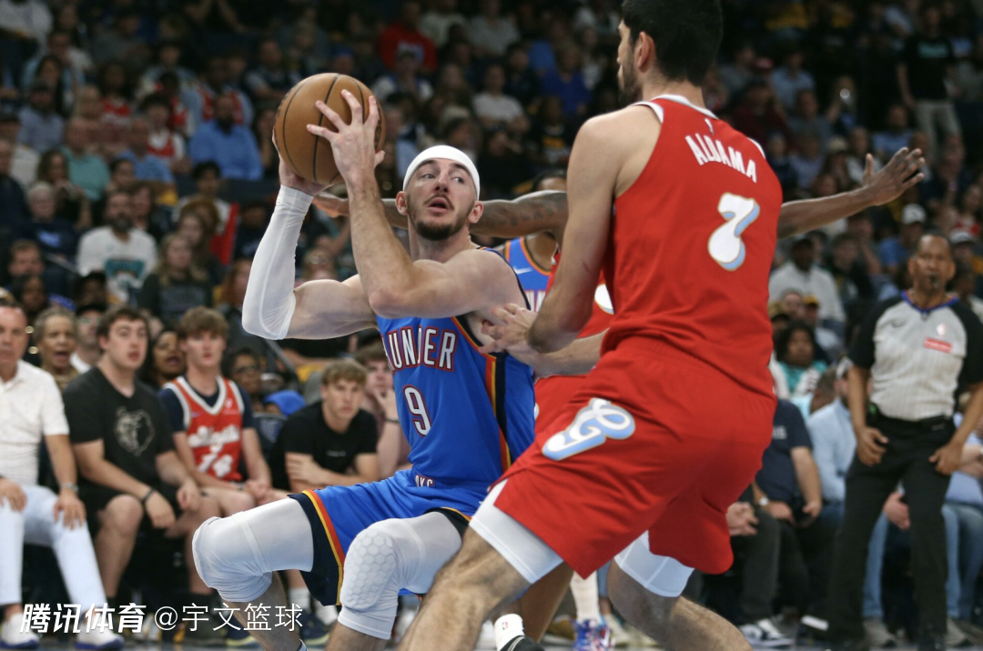 广州队横扫灰熊,麦科勒姆统治全场的简单介绍 广州队横扫灰熊,麦科勒姆统治全场的简单介绍