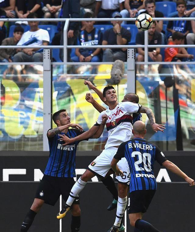 关于热那亚遭遇连败后全队自信受挫，备战艰难的信息