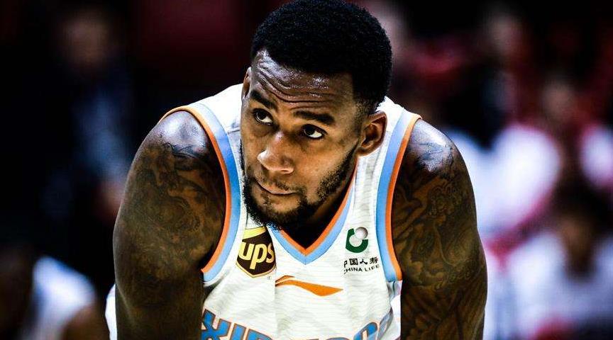 PG平台-包含BLG翻盘XL，Xiaohu三分雨点燃全场的词条