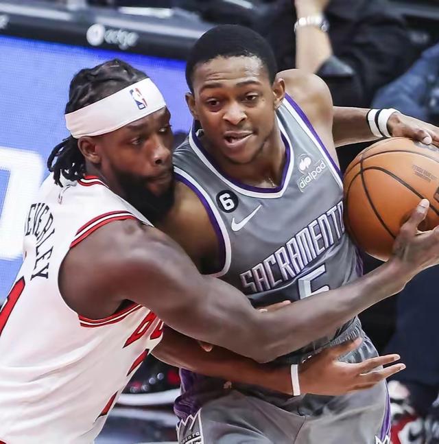 PG游戏APP-公牛绝杀天津队，福克斯统治全场