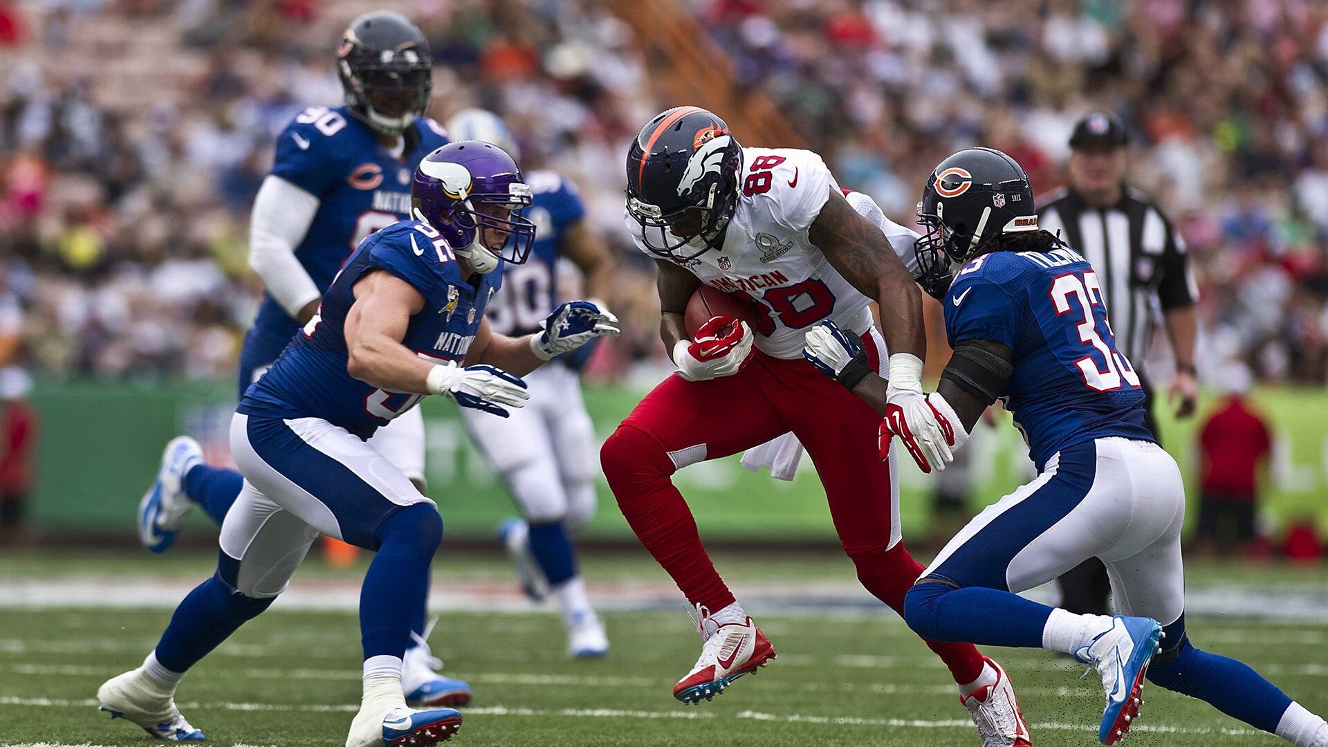 雄鹿封锁上海队,恩比德成为关键先生,一场跨越时空的篮球想象